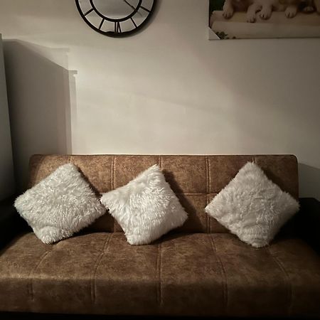 City Lodge Excel Londra Esterno foto